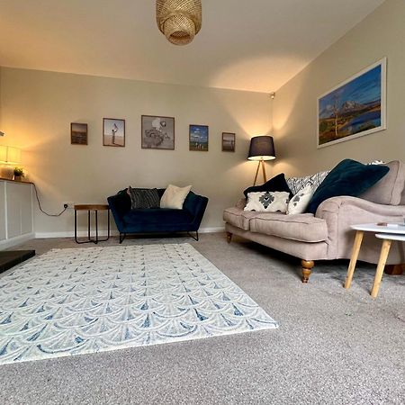 Waterfoot House Villa Лъндъндери Екстериор снимка