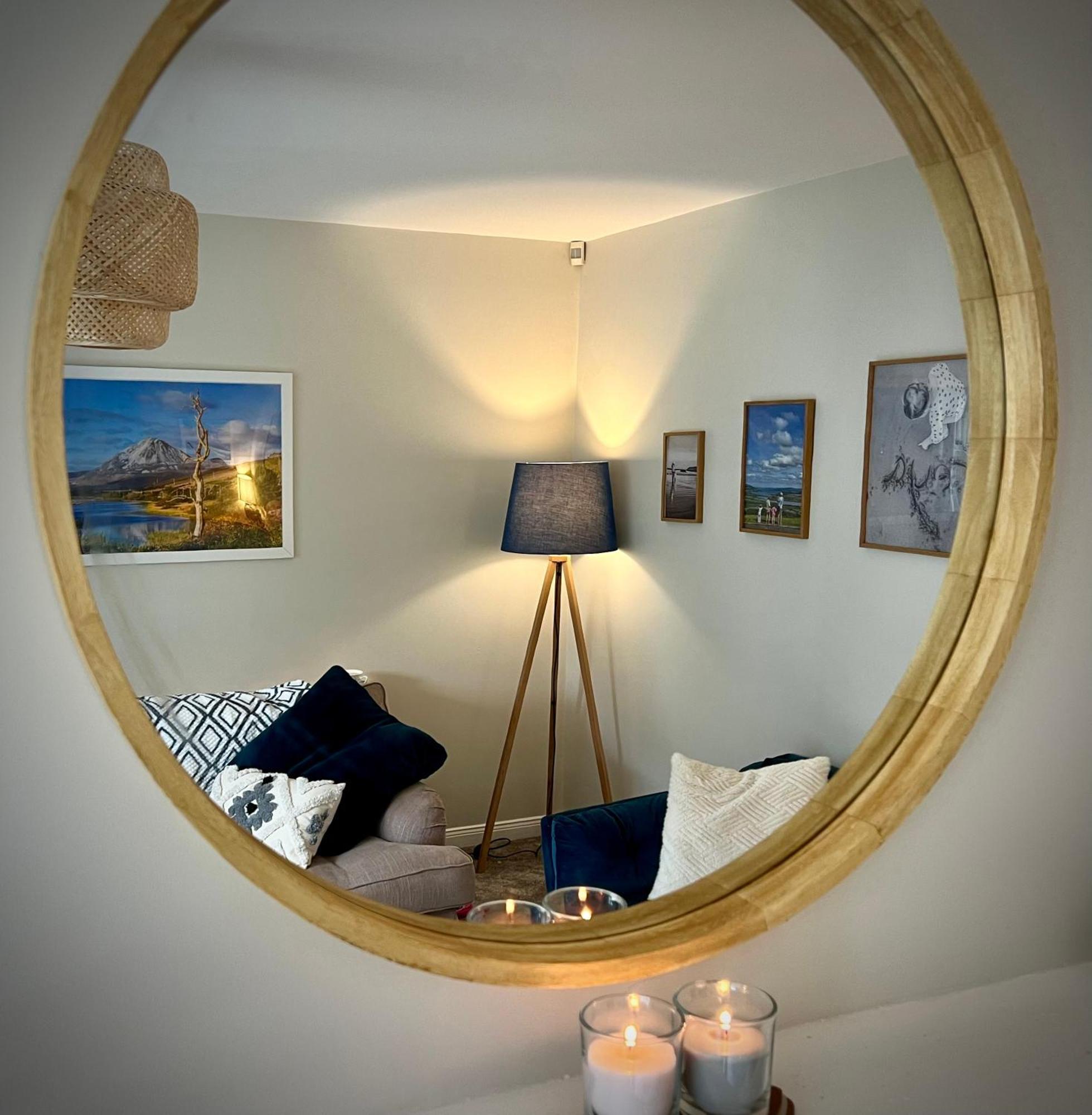 Waterfoot House Villa Лъндъндери Екстериор снимка